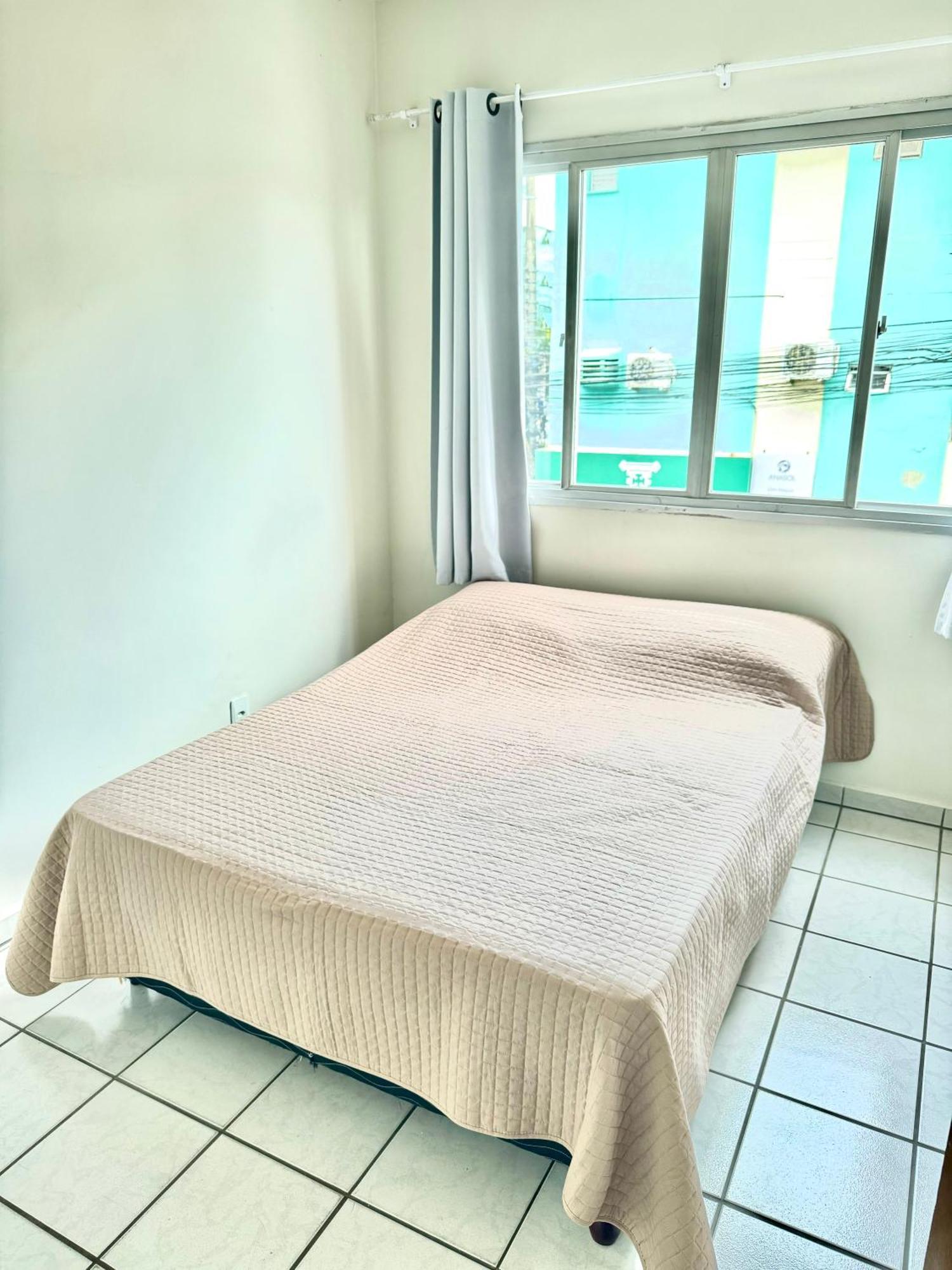 Apartamento No Centro Balneário Camboriú Екстериор снимка
